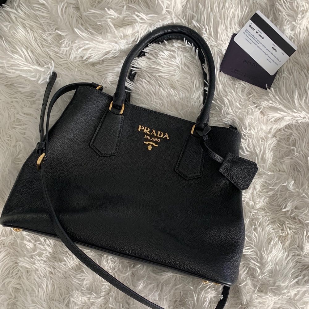🔴SOLD🔴 Prada Tote Handbag